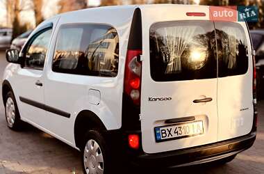 Минивэн Renault Kangoo 2009 в 