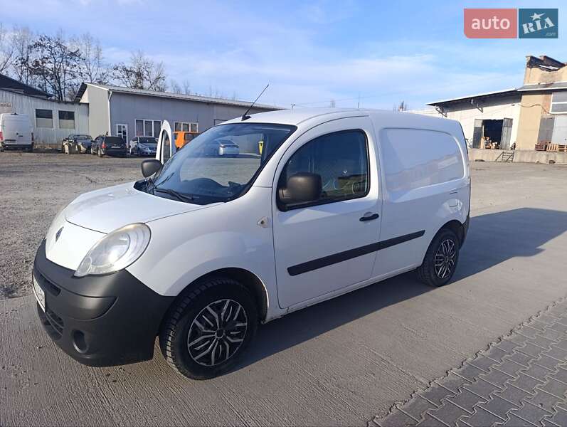 Грузопассажирский фургон Renault Kangoo 2011 в Черновцах