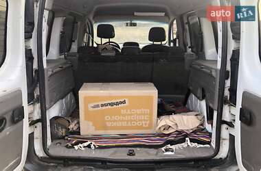 Минивэн Renault Kangoo 2011 в 