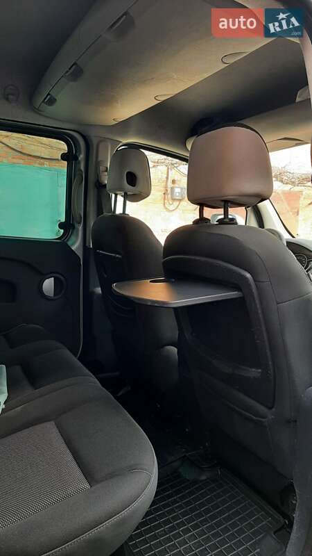 Минивэн Renault Kangoo 2011 в Бердичеве