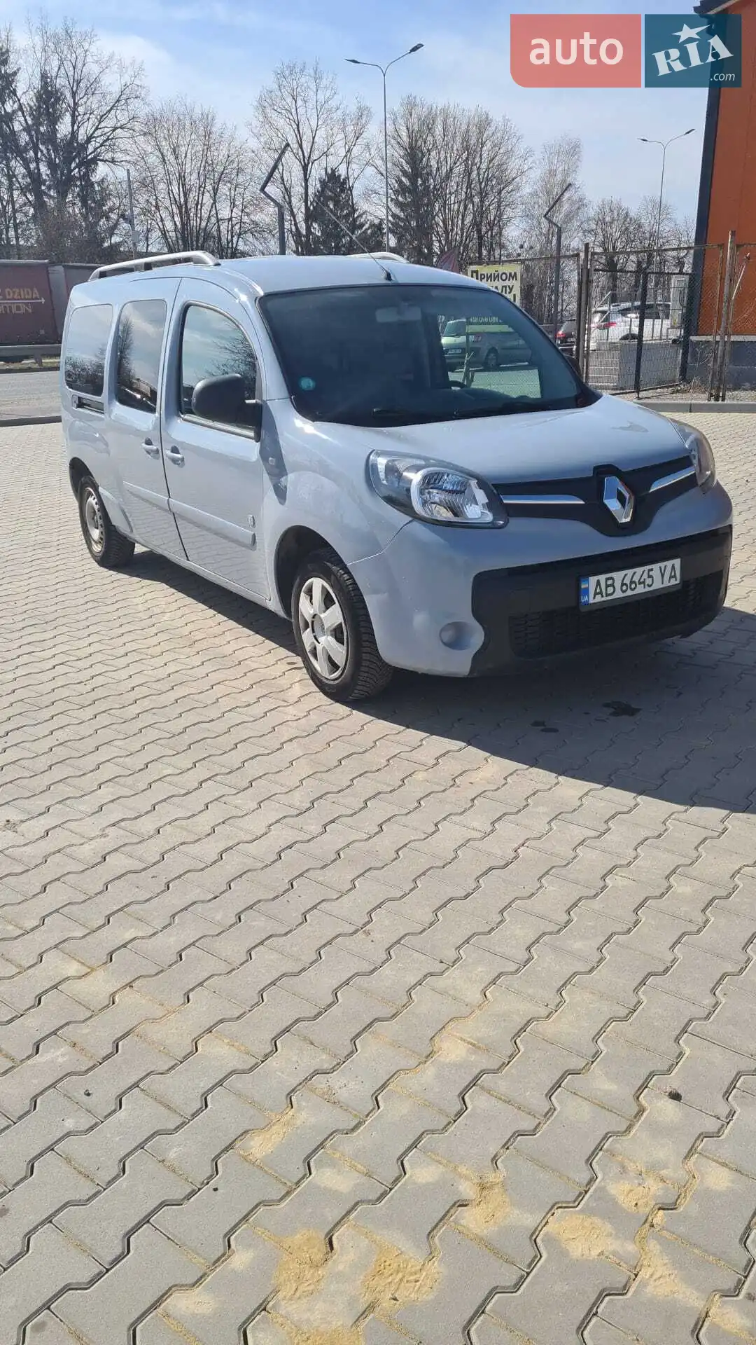2015 Renault Kangoo - фото 1