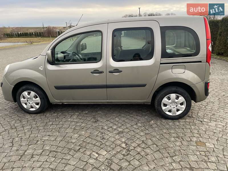 Мінівен Renault Kangoo 2010 в Львові