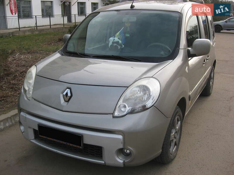 Минивэн Renault Kangoo 2011 в Звенигородке