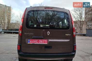Минивэн Renault Kangoo 2011 в 