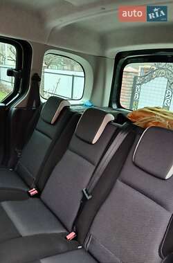 Минивэн Renault Kangoo 2014 в 