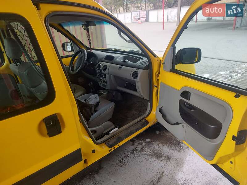 Вантажопасажирський фургон Renault Kangoo 2003 в Білій Церкві