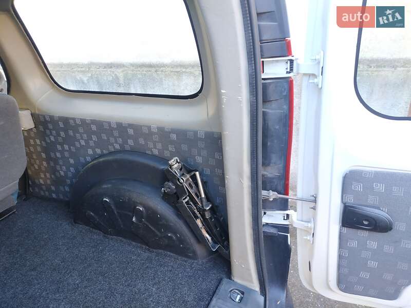 Минивэн Renault Kangoo 2010 в Львове фото 15 Минивэн Renault Kangoo 2010 в Львове