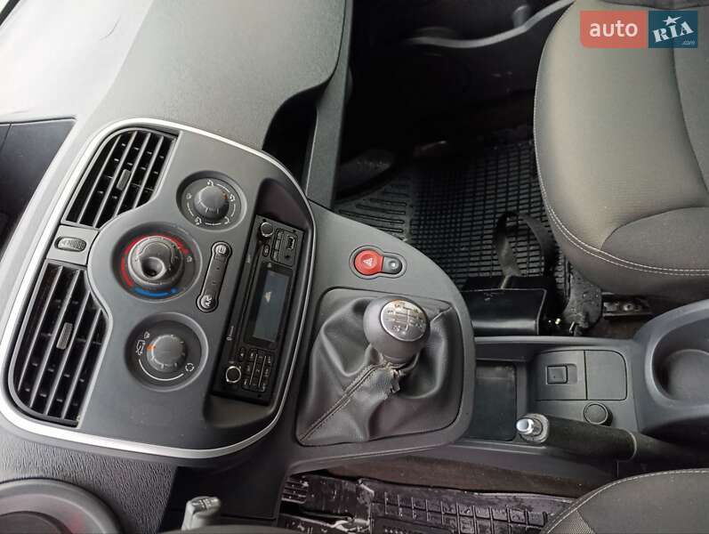 Минивэн Renault Kangoo 2017 в Первомайске