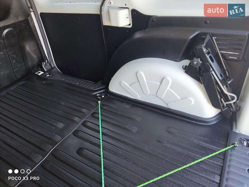 Грузовой фургон Renault Kangoo 2020 в Киеве