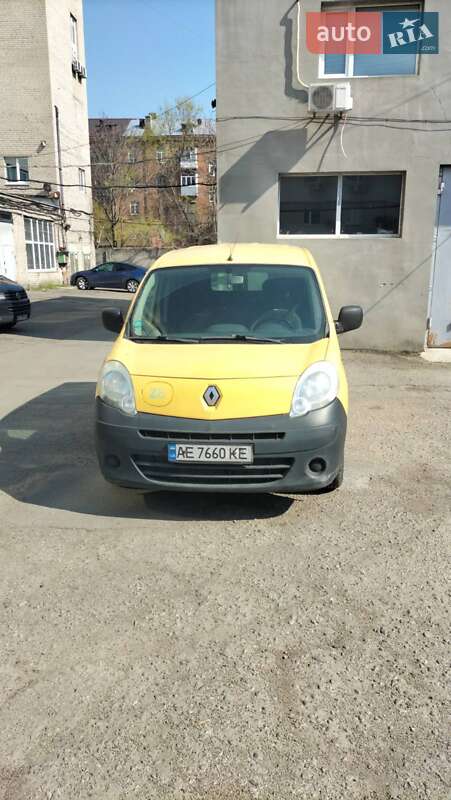 Грузовой фургон Renault Kangoo 2013 в 