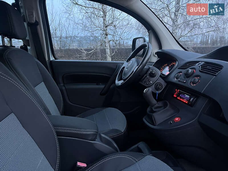 Мінівен Renault Kangoo 2009 в Сумах