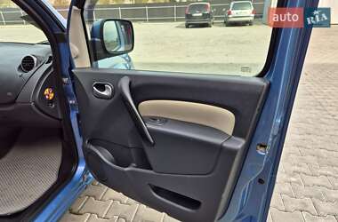 Минивэн Renault Kangoo 2012 в 