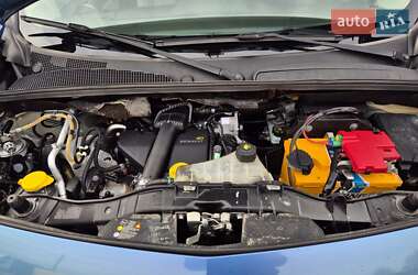 Минивэн Renault Kangoo 2012 в 