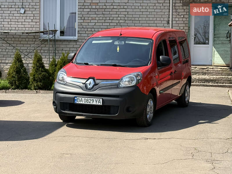 Минивэн Renault Kangoo 2016 в 