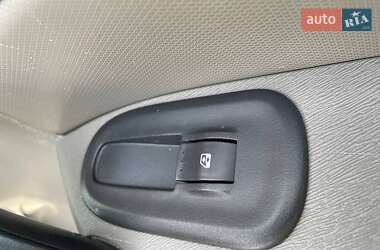 Мінівен Renault Kangoo 2010 в 