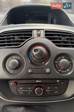 Грузовой фургон Renault Kangoo 2017 в 
