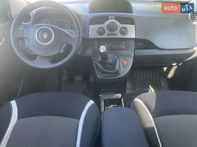 Минивэн Renault Kangoo 2013 в Днепре