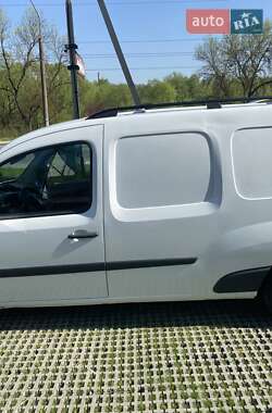 Грузовой фургон Renault Kangoo 2016 в 