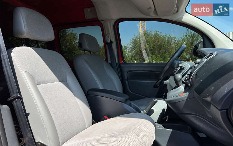 Мінівен Renault Kangoo 2019 в Львові