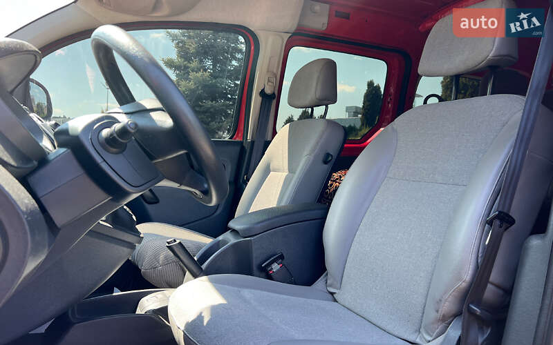 Мінівен Renault Kangoo 2019 в Львові