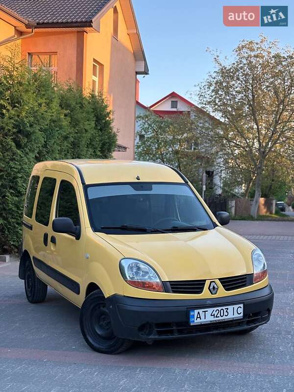 Минивэн Renault Kangoo 2006 в 