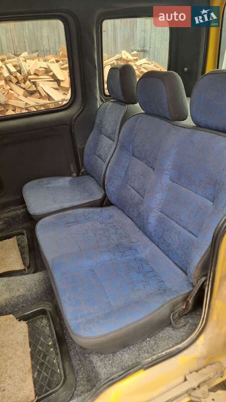 Мінівен Renault Kangoo 2001 в Сторожинці