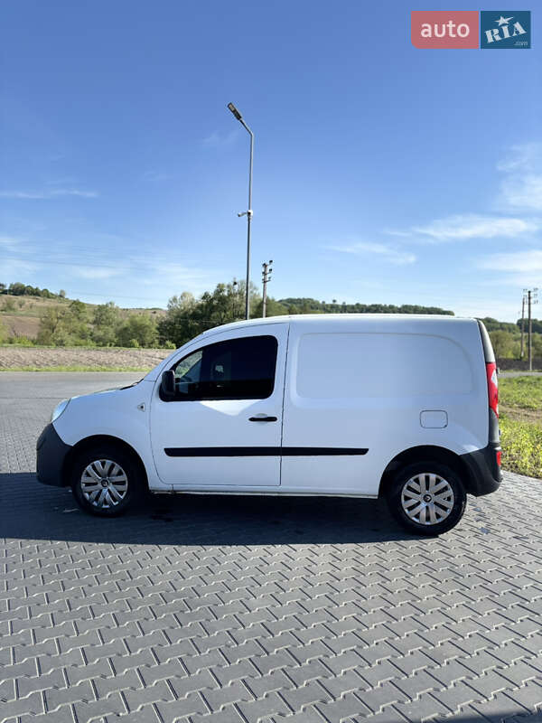 Мінівен Renault Kangoo 2011 в 