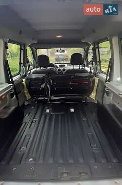 Мінівен Renault Kangoo 2005 в 