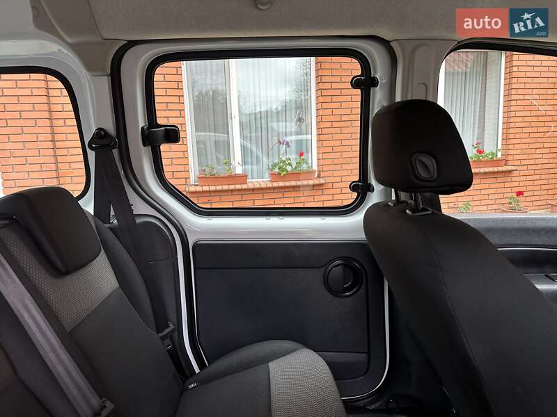 Мінівен Renault Kangoo 2019 в Хмельницькому