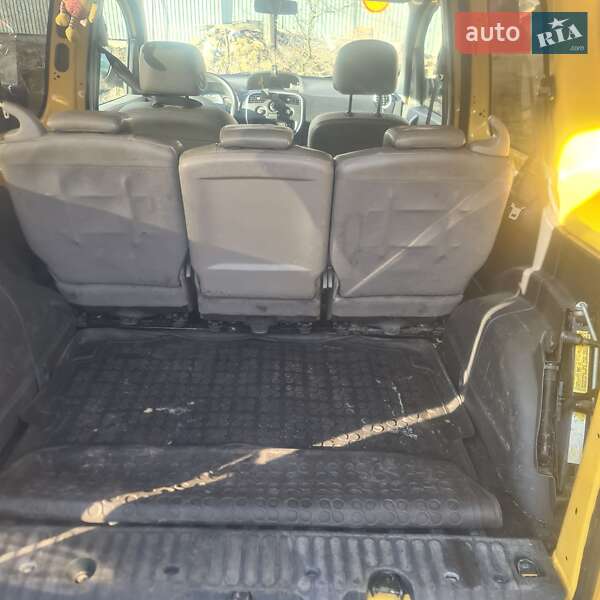 Минивэн Renault Kangoo 2013 в Львове