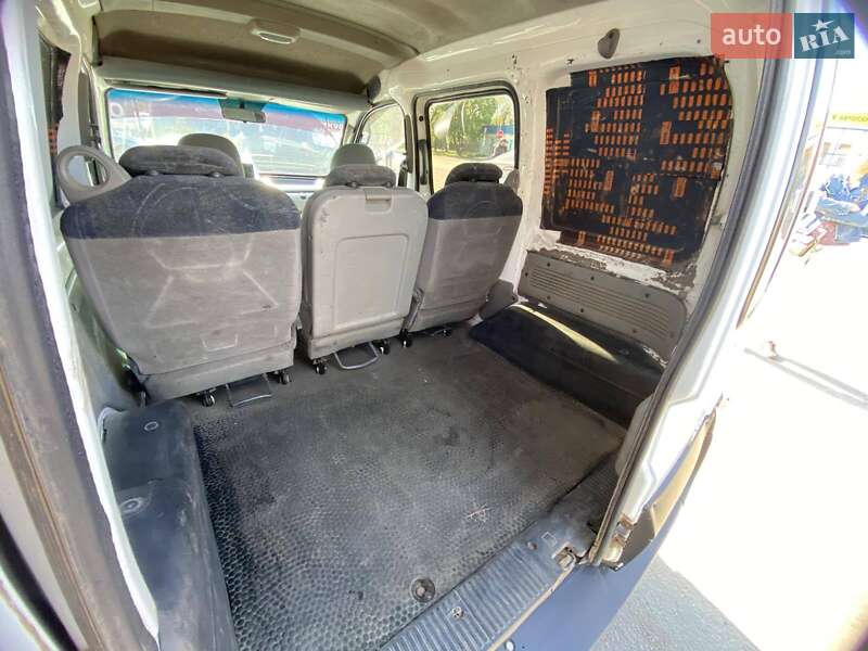 Вантажний фургон Renault Kangoo 2006 в Миколаєві