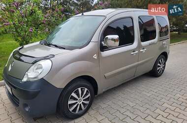 Минивэн Renault Kangoo 2011 в 