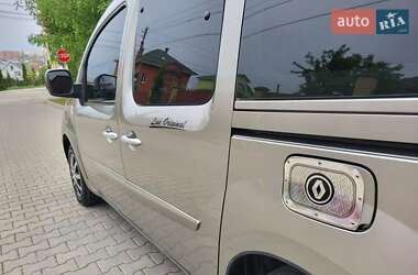 Минивэн Renault Kangoo 2011 в 