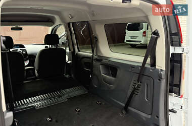 Минивэн Renault Kangoo 2015 в 