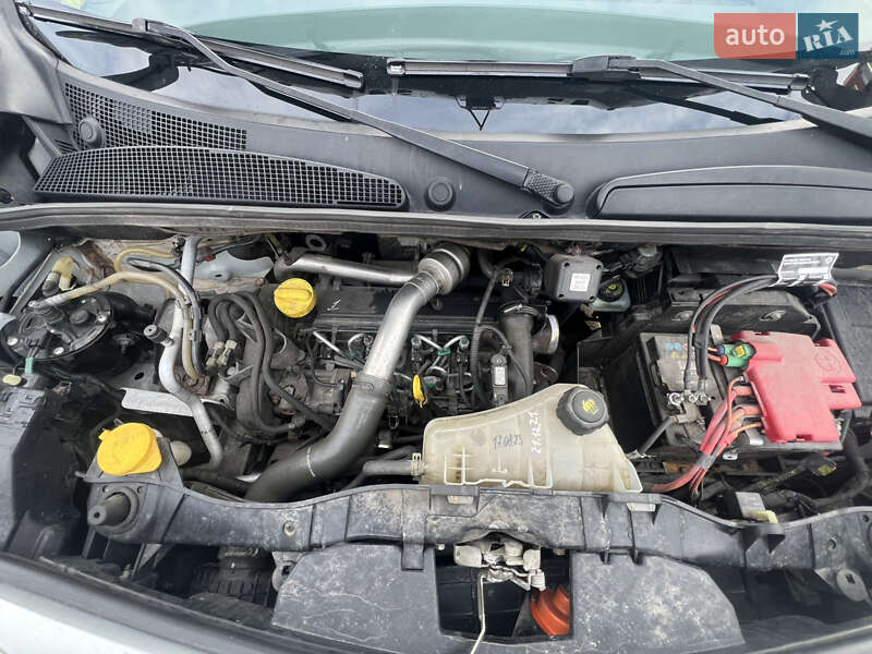 Мінівен Renault Kangoo 2010 в Києві