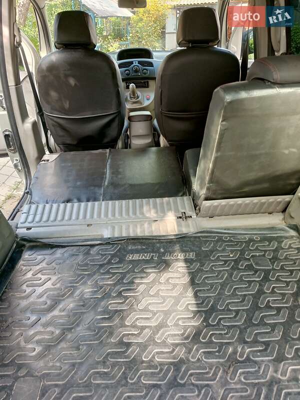 Минивэн Renault Kangoo 2008 в Ахтырке