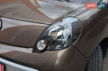 Мінівен Renault Kangoo 2012 в 