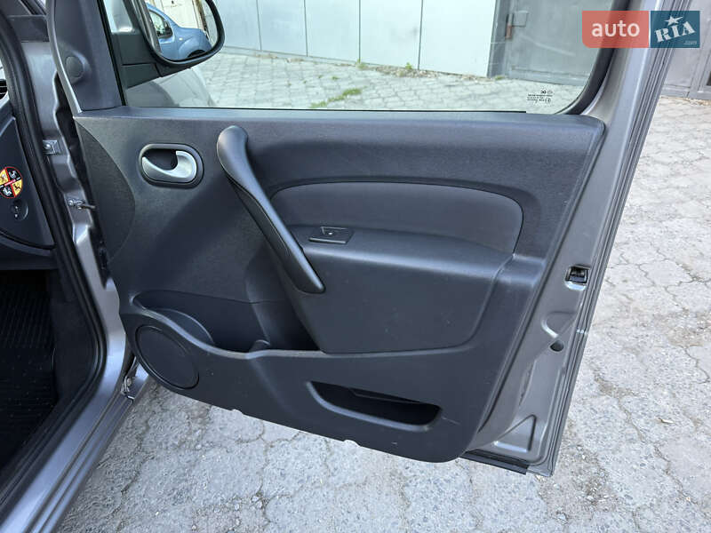 Мінівен Renault Kangoo 2018 в Дніпрі