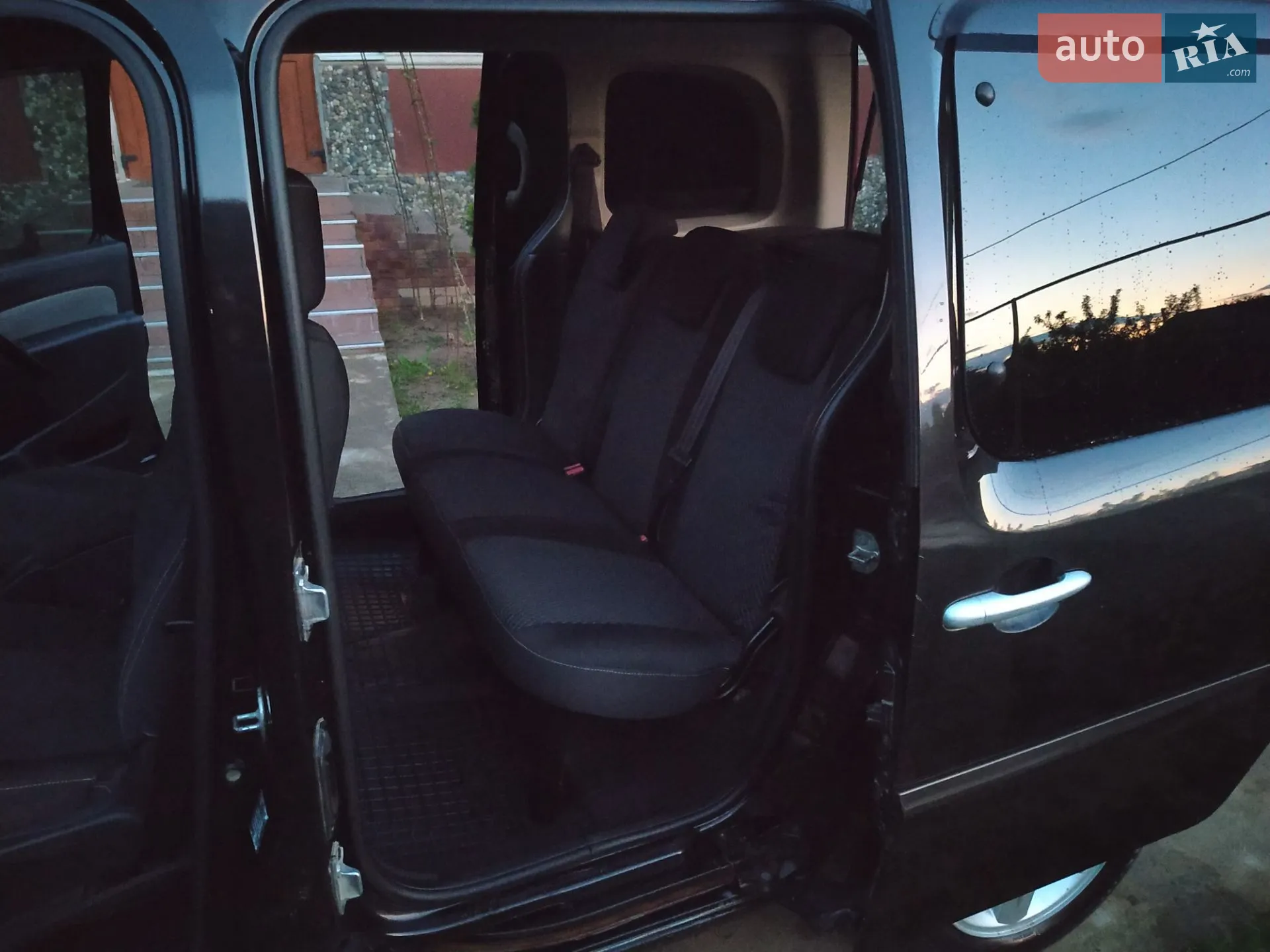 2012 Renault Kangoo - мініатюра 27
