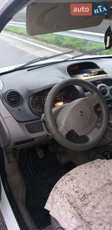 Минивэн Renault Kangoo 2009 в Полтаве