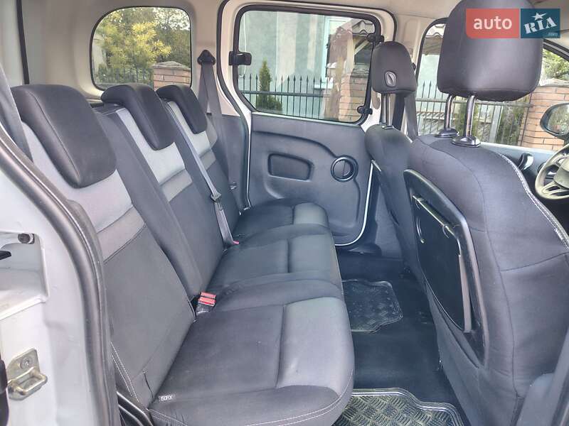 Минивэн Renault Kangoo 2017 в Дубно фото 20 Минивэн Renault Kangoo 2017 в Дубно