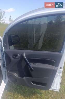 Грузопассажирский фургон Renault Kangoo 2015 в 