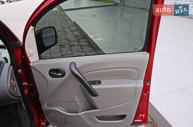 Минивэн Renault Kangoo 2011 в 