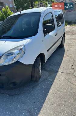 Мінівен Renault Kangoo 2015 в 