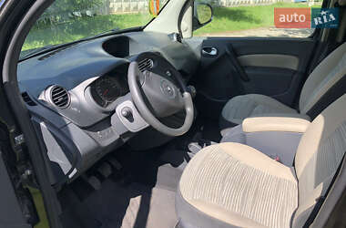 Минивэн Renault Kangoo 2011 в 