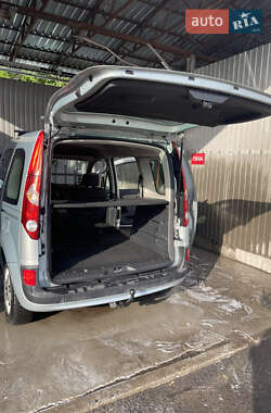 Мінівен Renault Kangoo 2012 в 