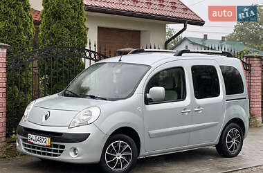 Минивэн Renault Kangoo 2012 в 