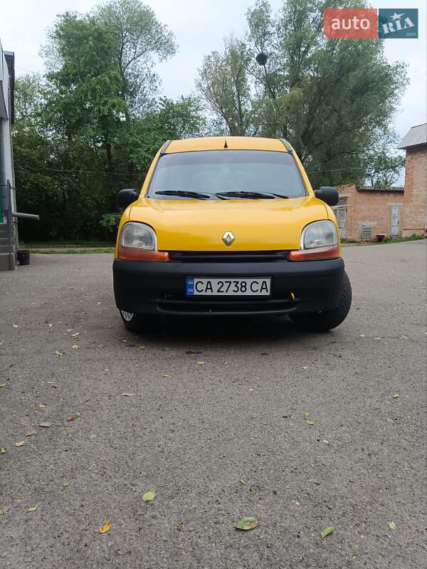 Вантажний фургон Renault Kangoo 2000 в 