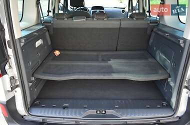 Минивэн Renault Kangoo 2015 в 