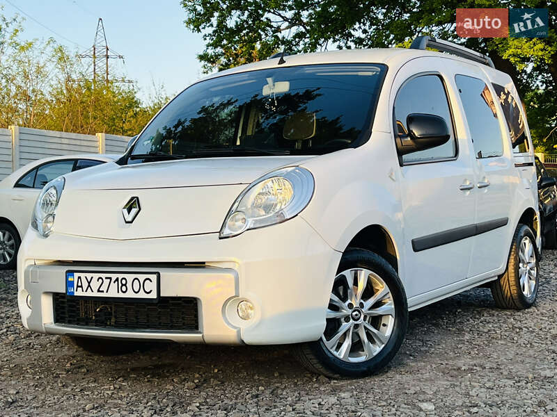 Минивэн Renault Kangoo 2013 в 